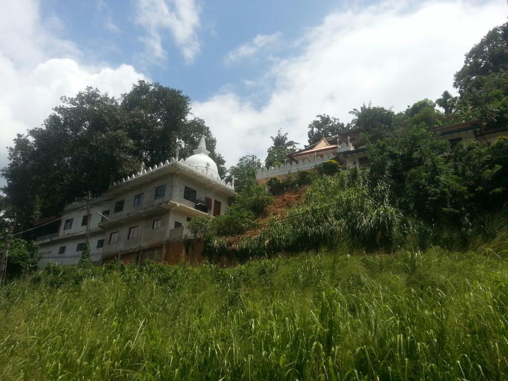 Lodge In 611 Kandy Exterior foto